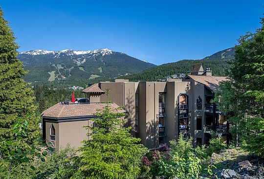 102 3217 BLUEBERRY DRIVE Whistler BC Canada